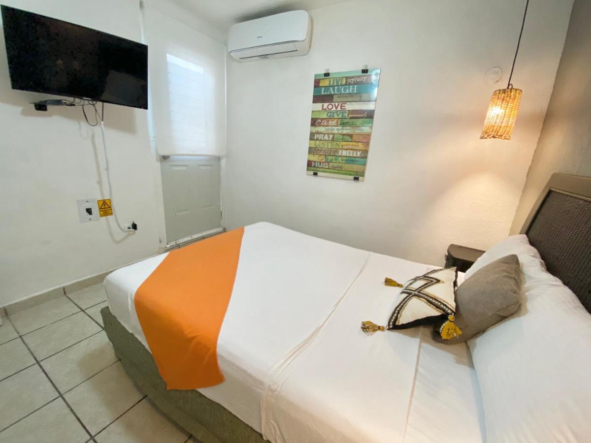 Coco Suites By Andiani Travel Канкун Екстер'єр фото
