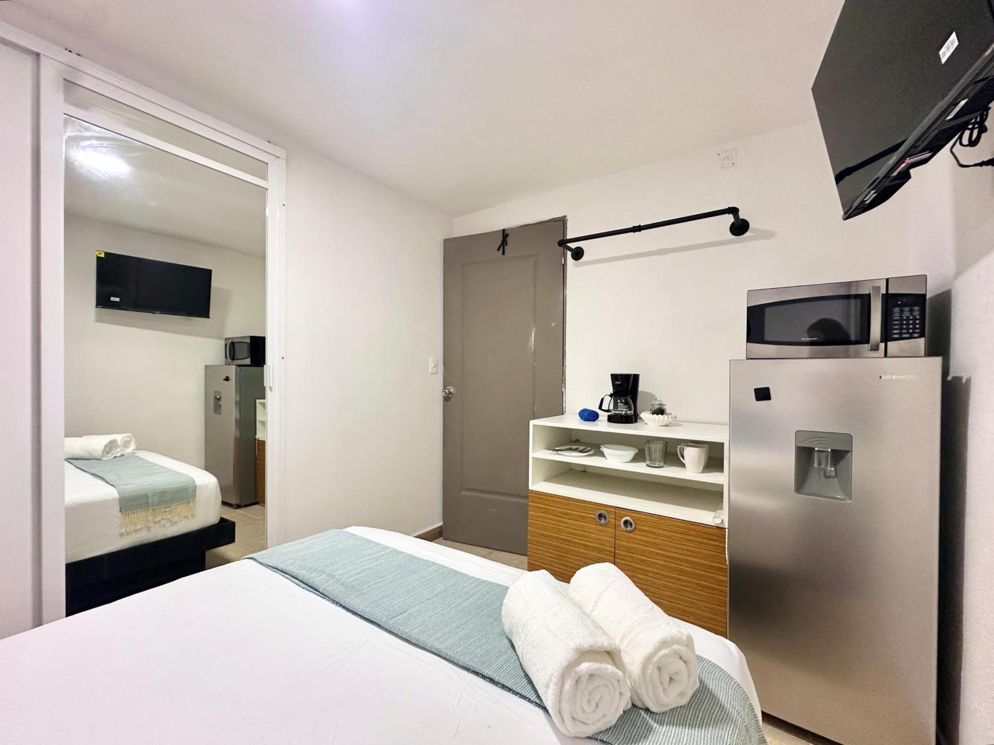 Coco Suites By Andiani Travel Канкун Екстер'єр фото
