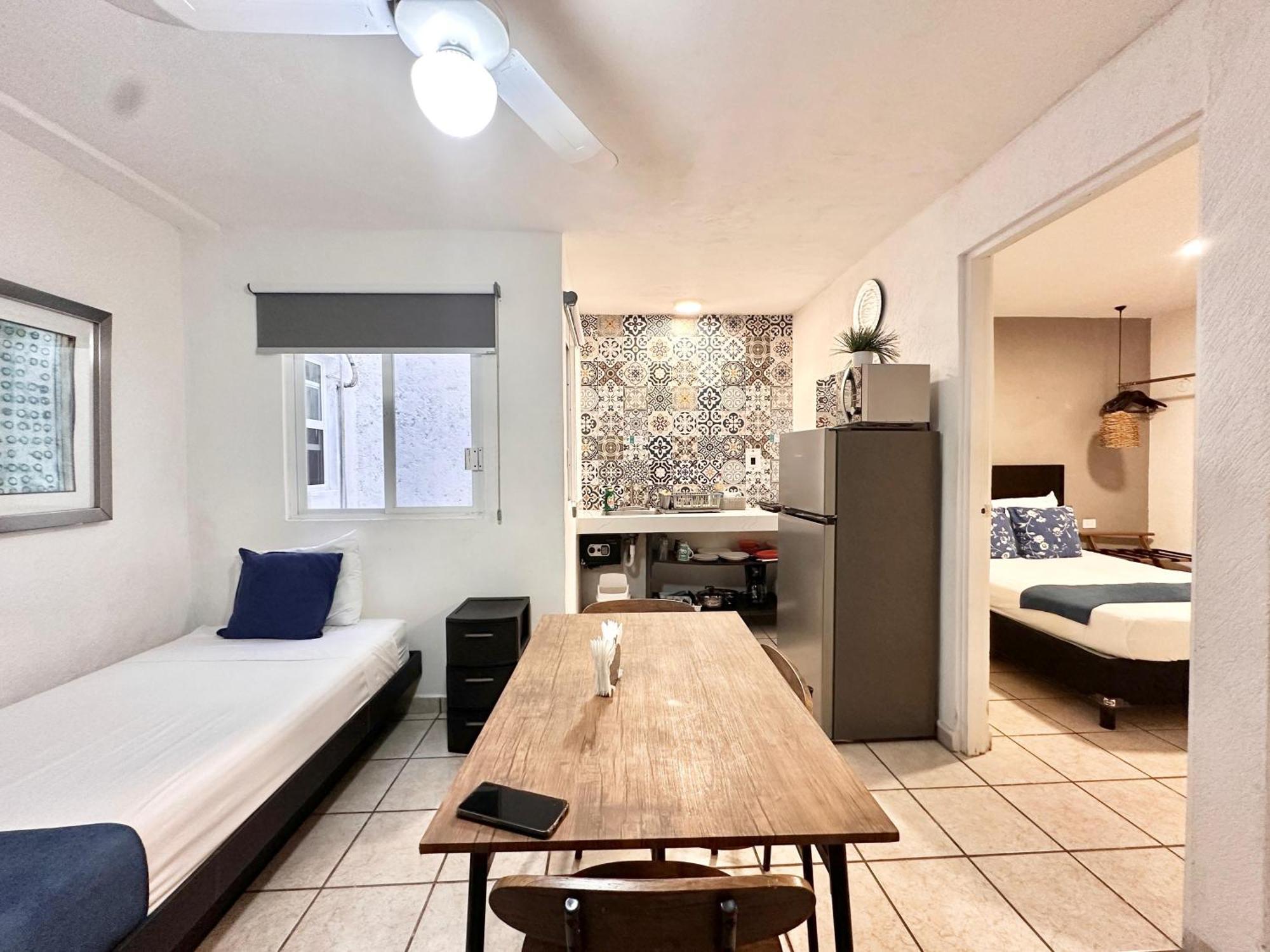 Coco Suites By Andiani Travel Канкун Екстер'єр фото